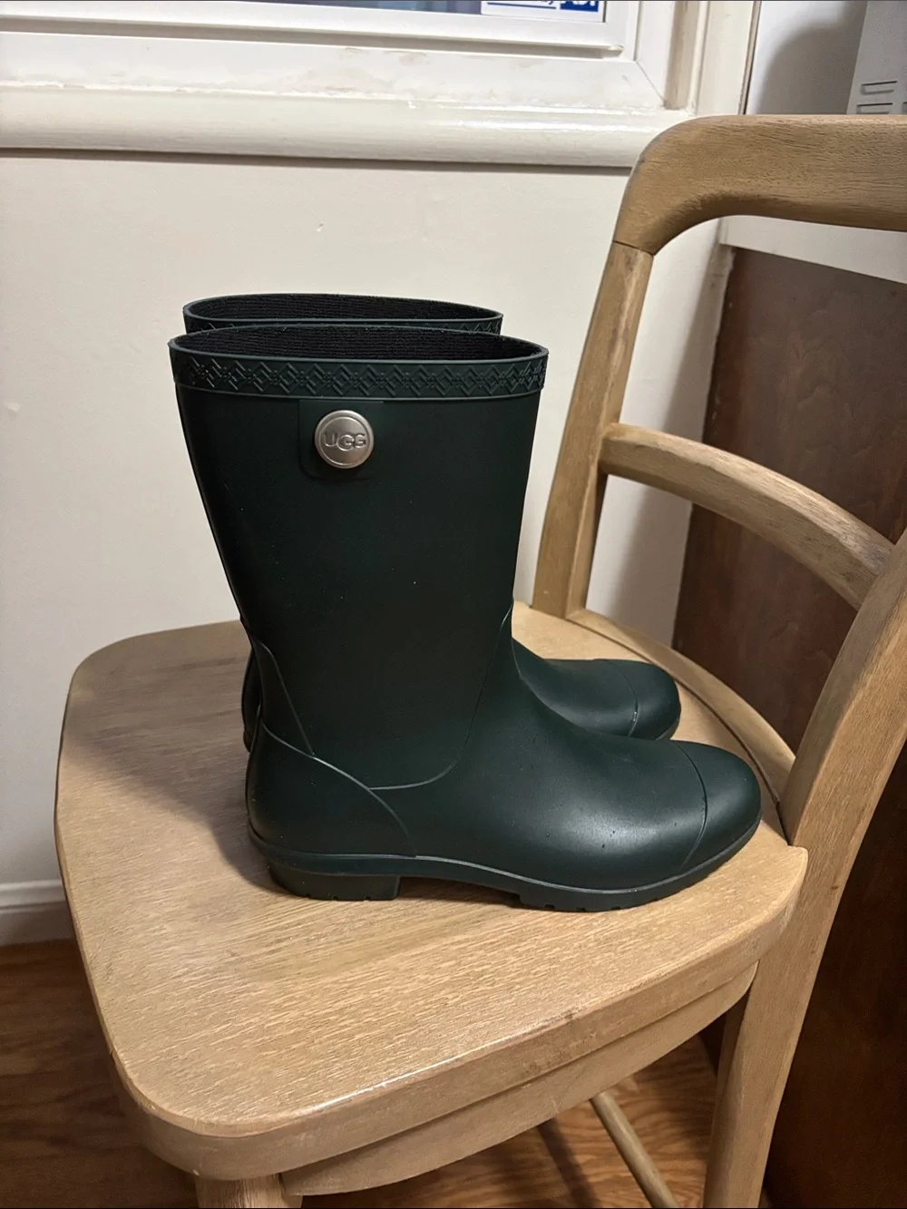 UGG Brand Rain Boots Rubber Womens Size 7 Deep Hunter Green (A-2)